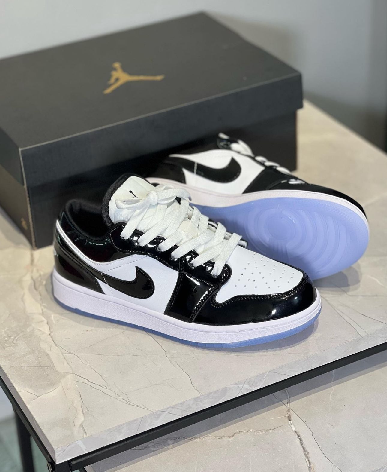 NIKE SB LOW CHAROL BLANCO NEGRO